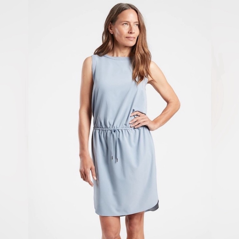 Athleta Rincon Athletic Dress Blue Size XL Travel Athleisure Dress Featherweight